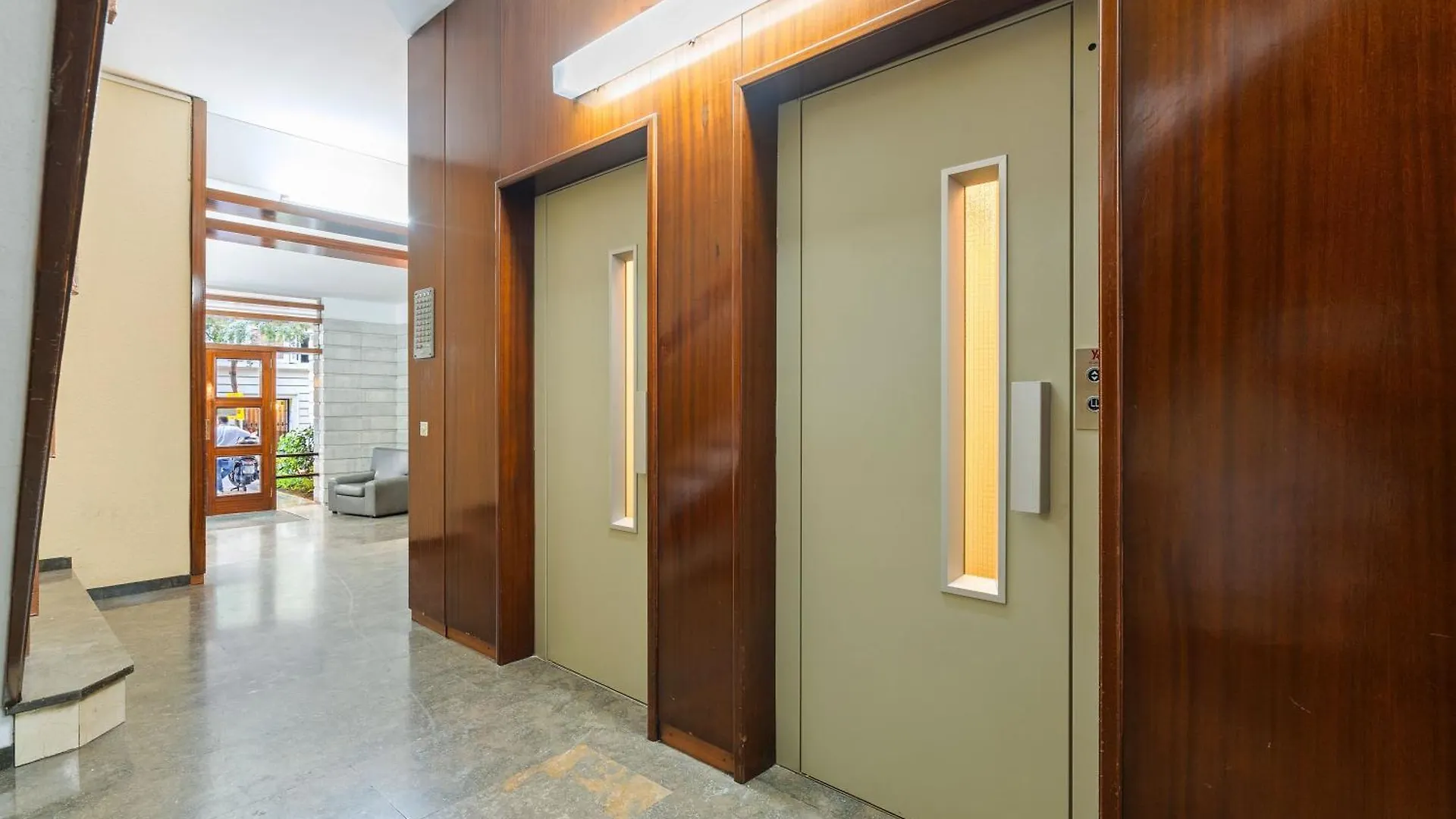Chic 3Br Retreat With Private Terrace Daire Barselona
